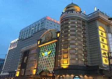 莱城最大顶级出名高端豪华KTV会所-皇冠伯爵KTV顶级体验点评